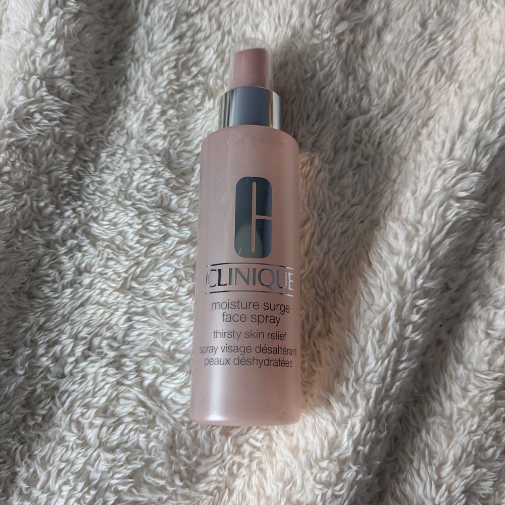 Clinique Moisture Surge Face Spray - Soft Pink